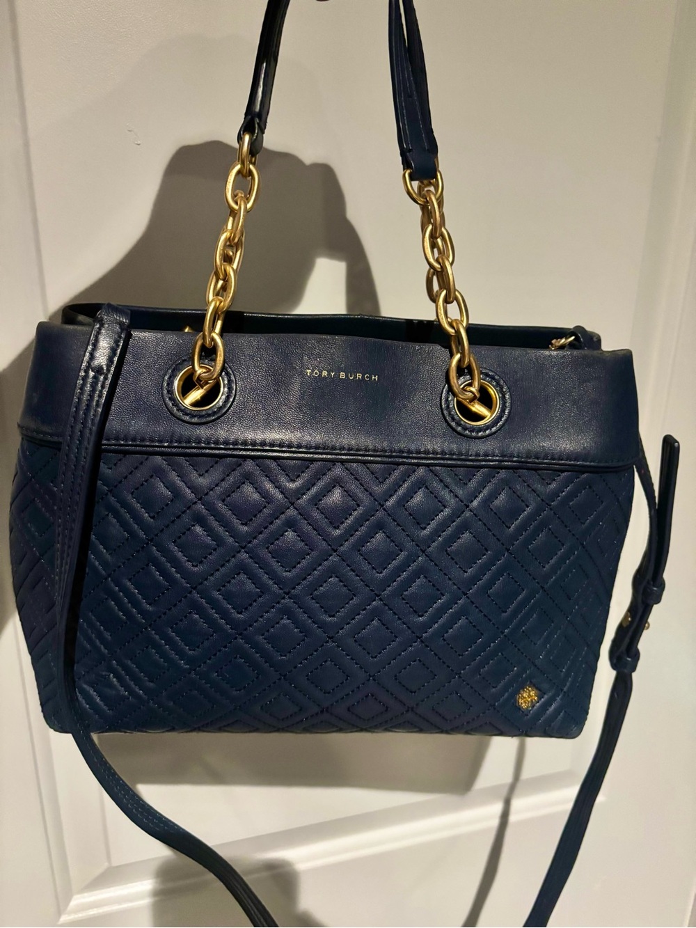 Authentic Tory Burch Navy Quilted Leather Crossbody Shoulder Bag